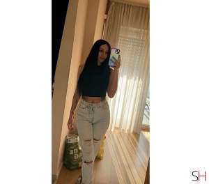 23 year old Latino Escort in Bristol Maya back in Southmead, Independent