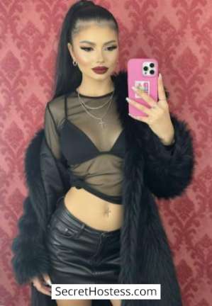22 year old Escort in London Rosa, Movida Escorts Agency
