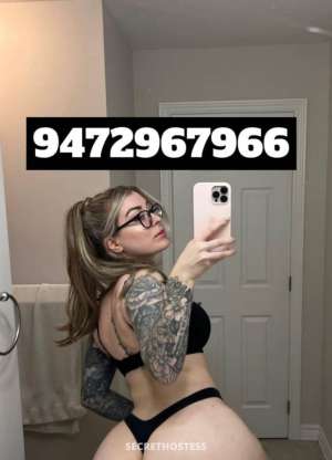 24 year old Caucasian Escort in St. Albert nuru massage,greek,fast ride,cowgirl style, anal