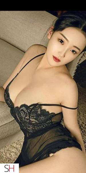 23 year old Asian Escort in Drummondville New girls arrived