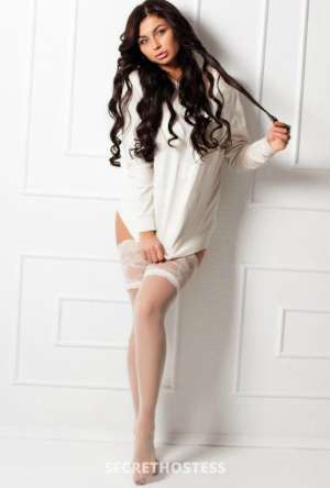 25Yrs Old Escort 174CM Tall Dubai Image - 1