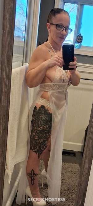 ElleeThomas 33Yrs Old Escort Image - 1