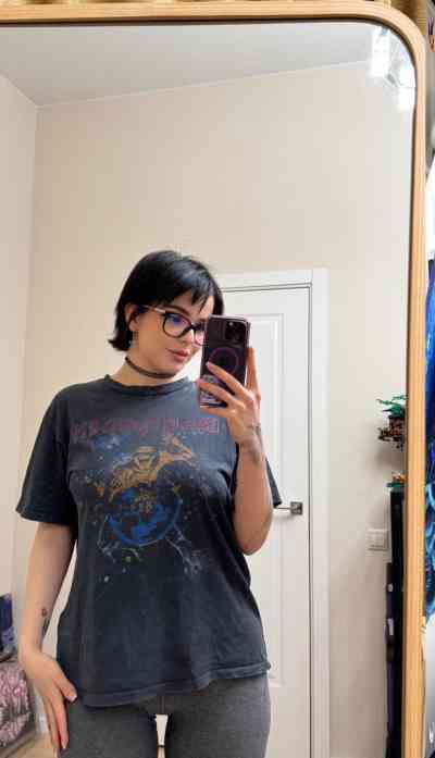 27Yrs Old Escort 87KG 5CM Tall Edinburg TX Image - 0