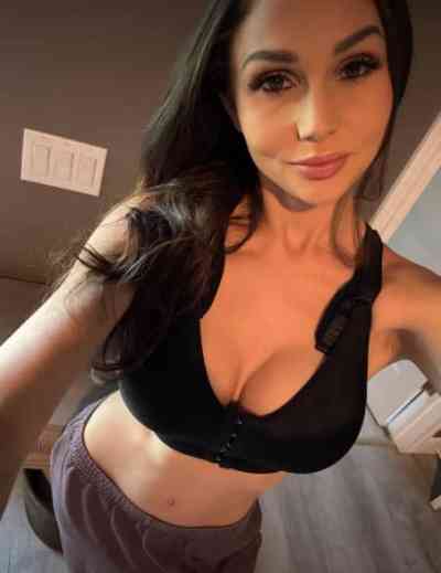 28 year old Ethnic_caucasian Escort in Barcelona Mujer disponible