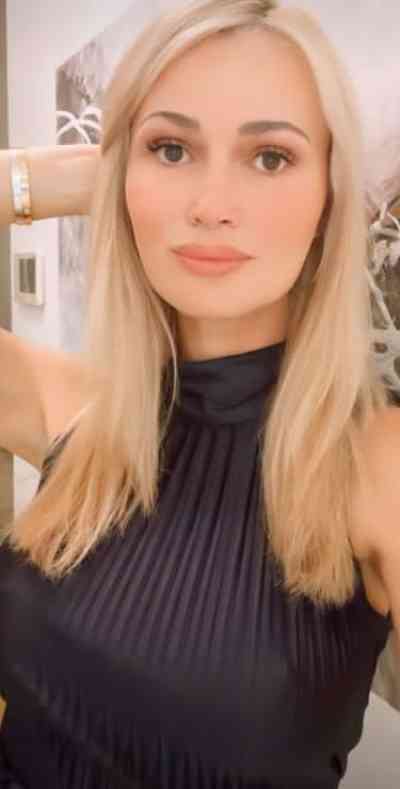 28Yrs Old Escort Frankfurt Image - 1