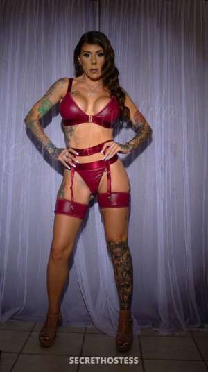 Tattooed and Curvy temptress! Content avail and verified on 27 year old Escort in Sedona AZ
