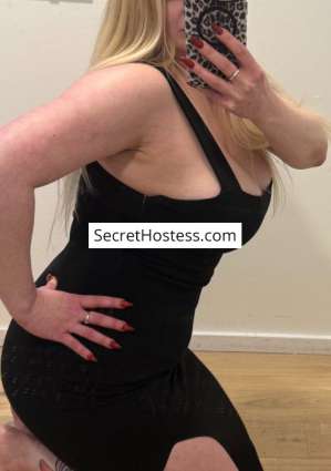 35 year old Caucasian Escort in Prague Isabella, Independent