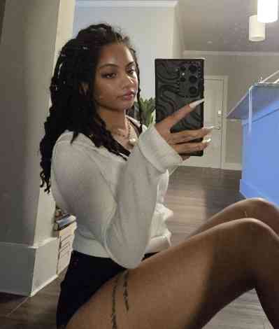 25 year old Escort in Perth Horny fancy girl gfe creampie romantic sex 420 lover 