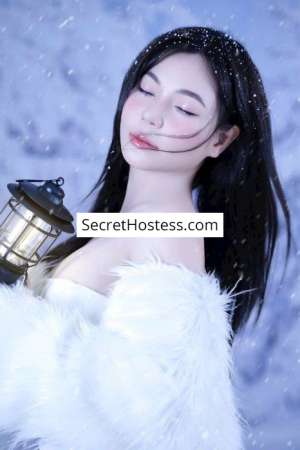 28 year old Asian Escort in Danang Huyen My, Independent