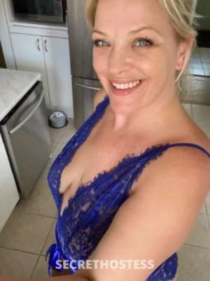 39 year old Escort in Ottawa 100% Real, Mature, Beautiful Milf, knoxdale/woodroffe