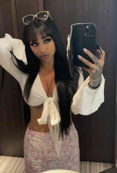 23 year old American Escort in Bronx NY I’m available for sex