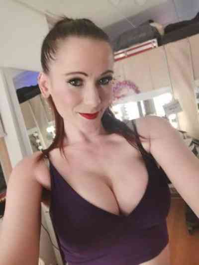 26 year old Escort in Guildford I'm available at your services my number xxxx-xxx-xxx 