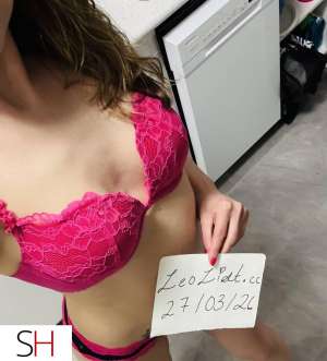 21Yrs Old Escort Edmonton Image - 3