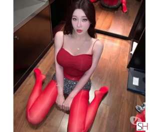 23 year old Asian Escort in Kirklees West Yorkshire DEWSBURY🌸Sexy Japanese Model🌸️ONE WEEK ❤️, 