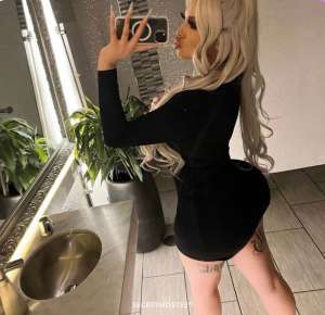 Sexy brazillian bbl barbie 23 year old Escort in Oakland CA