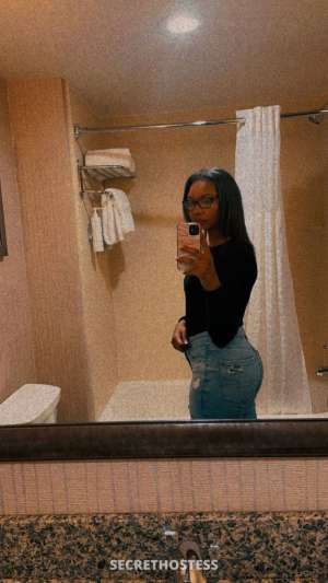 Cookie Mama 28 year old Escort in Fayetteville AR