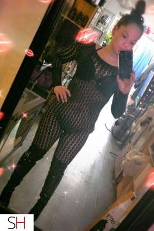 One stop shop. Lets have some fun 34 year old Escort in Saskatoon