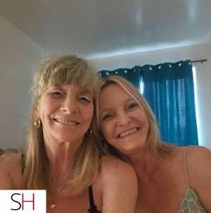 51 year old Caucasian Escort in Montreal Duo avec soeur nouveau numéro