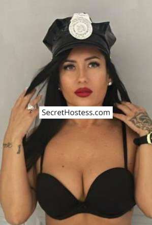 36 year old Caucasian Escort in Linz Amira, Independent