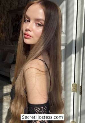 21 year old Escort in London Elvira, Discreet Elite Agency