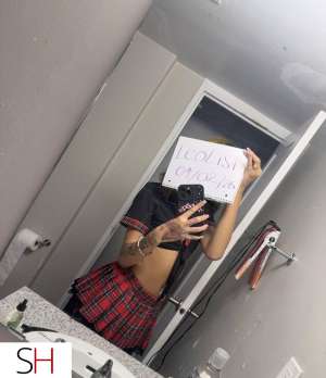 Outcalls &amp; Carcalls Available ONLY 20 year old Escort in Scarborough