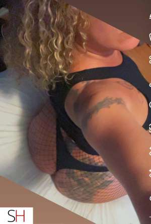 36 year old Caucasian Escort in Ottawa sexy sarah