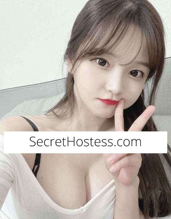 20Yrs Old Escort Image - 3