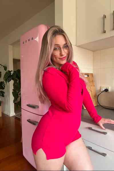 25 year old Escort in Wolverhampton https://t.me/Laurenmary0 ADD ME IN TELEGRAM /. OR 