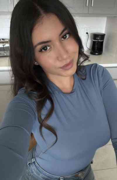 21 year old Escort in Bitola I'm available for hookup message me on telegram for 