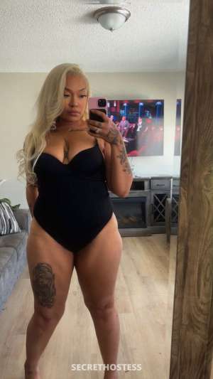 25 year old Escort in Des Moines IA $100 hh incall