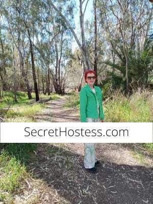 50 year old Australian Escort in Croydon Linda Jones