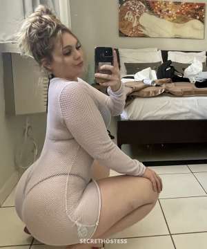 Natalie Escort model 0 year old Escort in Phoenix AZ