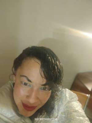42 year old Escort in Atlanta GA Professional self care expert