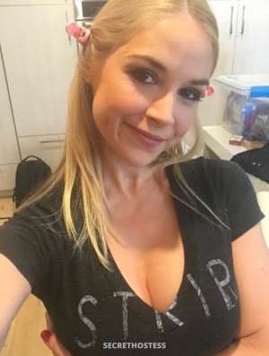 I’m available both incall and outcall service 28 year old Escort in Penn State PA