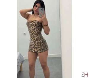 23 year old Latino Escort in Maidstone Kent . NEW IN TOWN . PARTYY., Independent