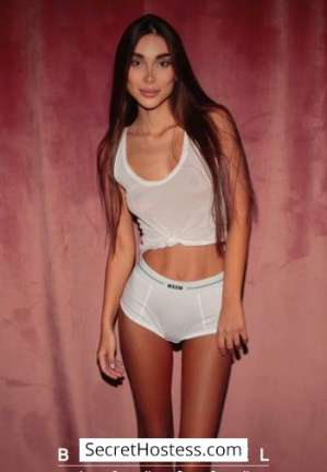 25 year old Russian Escort in London Amanda, Black Label London Agency