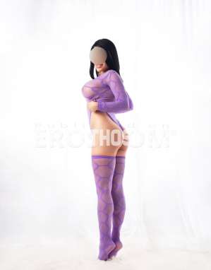 Hispanic Escort black brown Eyes 54KG Louisville KY 0 year old Escort in Louisville KY