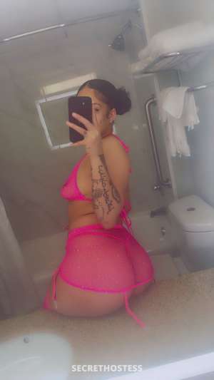 25 year old Escort in Omaha NE Thick, sweet &amp; ready to meet