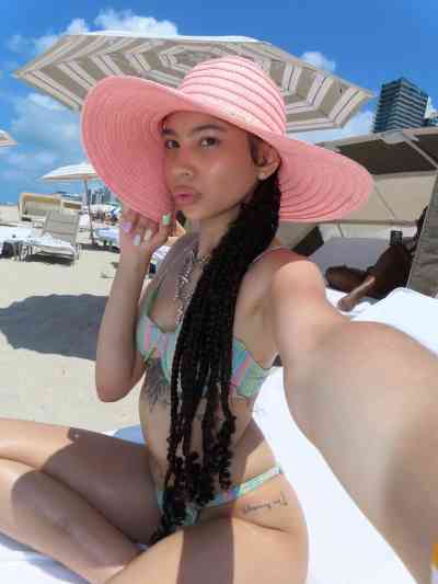 24 year old Escort in Birmingham AL I’m a female masseuse