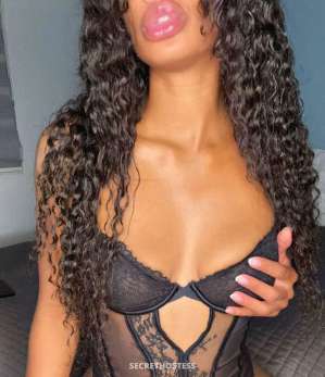 25 year old Canadian Escort in Scarborough Upscale playmate - AVAILABLE FOR OUTCALLS! GTA