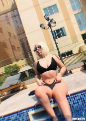 22 year old Escort in Los Angeles CA Escort model Chanta, Los Angeles
