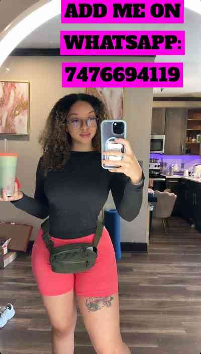 27 year old English Escort in Oxford Message me on whatsapp xxxx-xxx-xxx RaffaelaVip, Independent