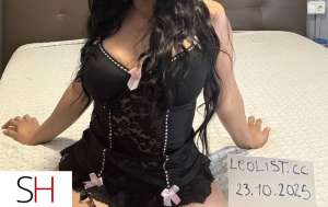 Horny indu, ready to please you baby, curvy hottie 22 year old Escort in Barrie