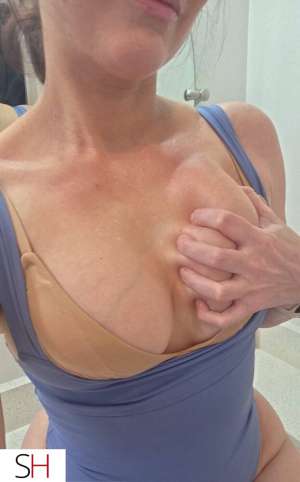 25Yrs Old Escort Ft Mcmurray Image - 2