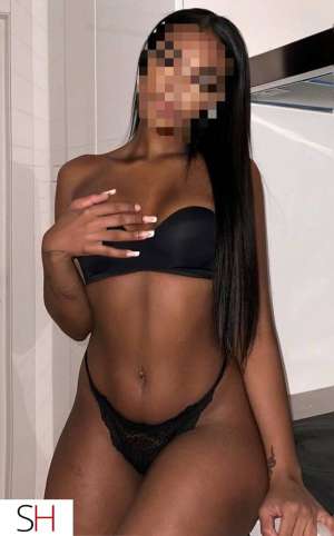 25 year old Escort in Montreal Let have funnn outcall only xx