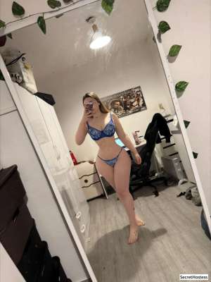 25 year old Swedish Escort in Montreal Escort model Sexxy hot booty, Montreal
