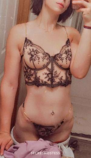 sexy little slut with a WAP come play with me 30 year old Escort in Hammond LA