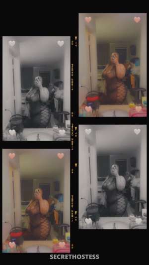 25 year old Latino Escort in Charlotte NC Titty Tuesday deals 🍆🍑incall only 55 dollar Qv