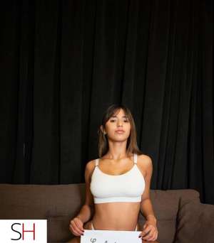 Elizabeth 24Yrs Old Escort London Image - 1