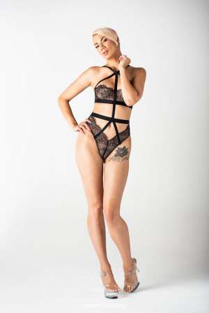 0 year old Escort in San Francisco CA Gia Colletti Escort model